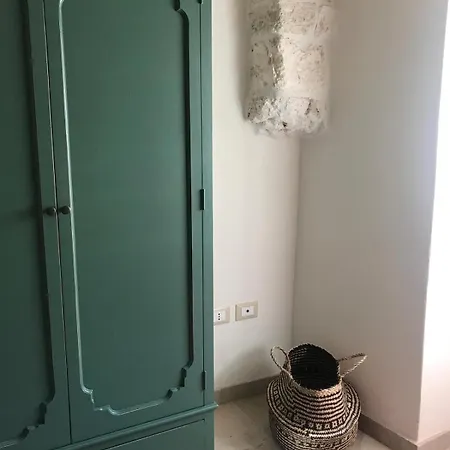 Дом отдыха Casa Davi, Charming In The Center Of Остуни